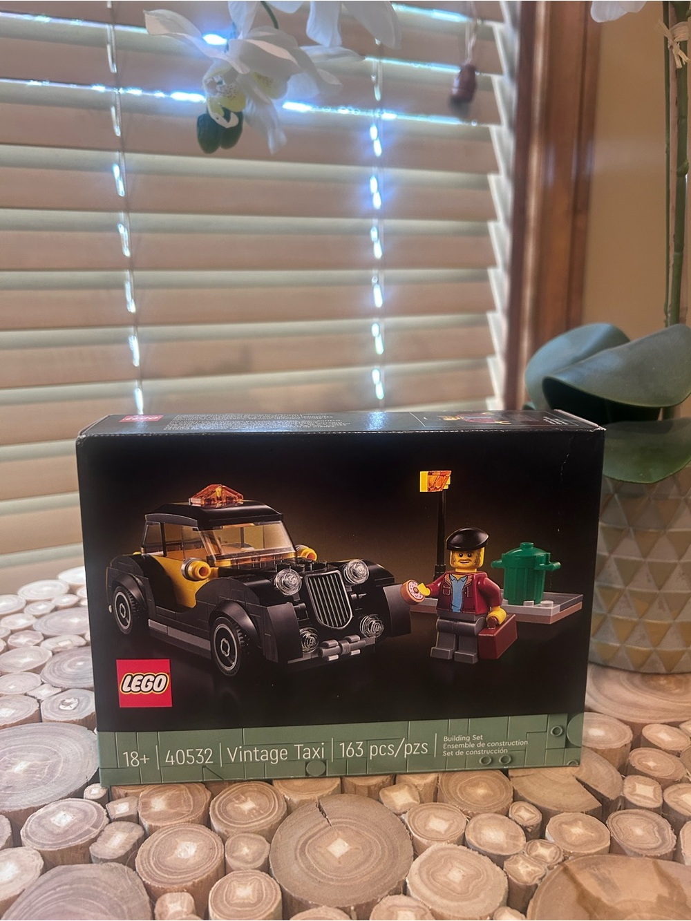 LEGO Vintage Taxi 40532